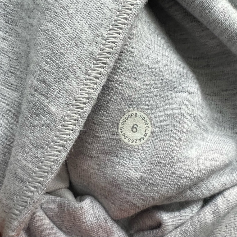 Lululemon Coast Easy Wrap Heathered Core Ultra Light Grey - Picture 8 of 8